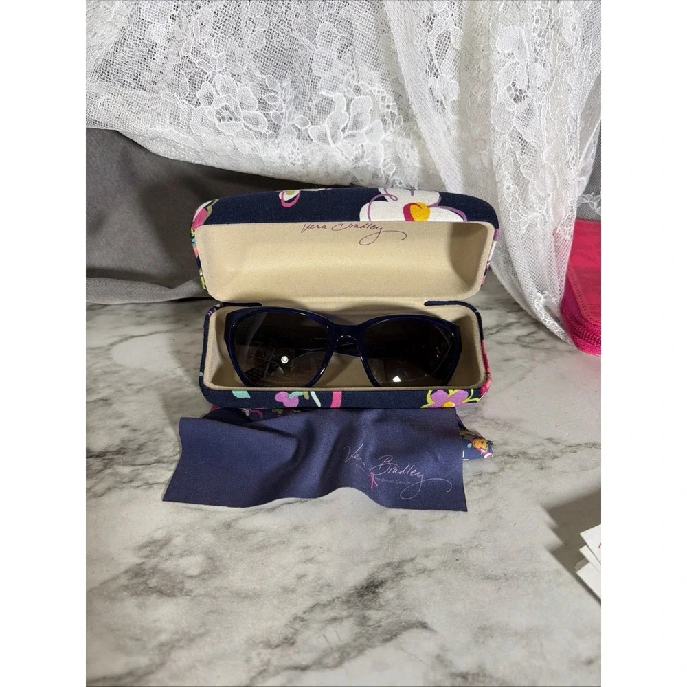Vera Bradley Sunglasses Ribbons Scarlett 57-17-130 With Hard Case (A3149)